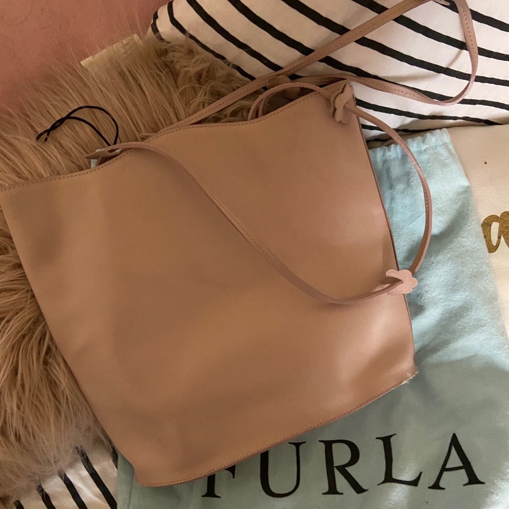 Furla floral mauve bucket bag